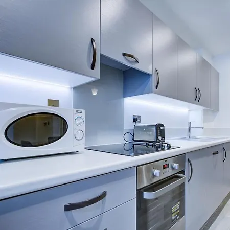 Appartamento Luxury 2 Bed Flat In A New Block In East Acton Londra Esterno foto